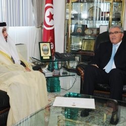وزير الدفاع الوطني يستقبل سفير الإمارات العربية المتحدة بتونس